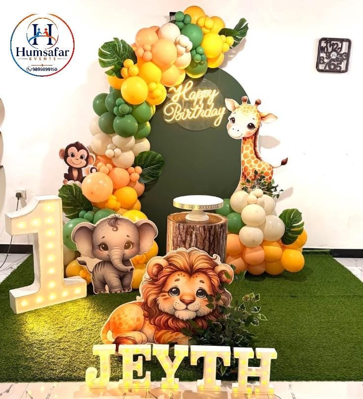 Woodland Safari 1st Birthday Setup 
