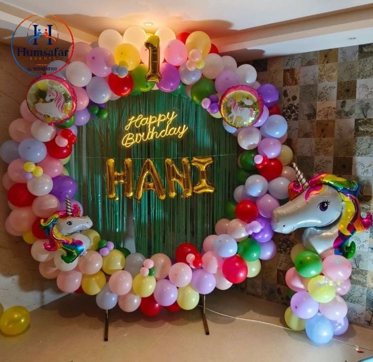 Tinsel & Ring Balloon Wall Birthday Setup