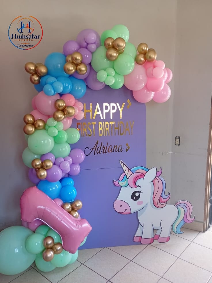 Purple Arch & Chrome Gold 1st Birthday Setup